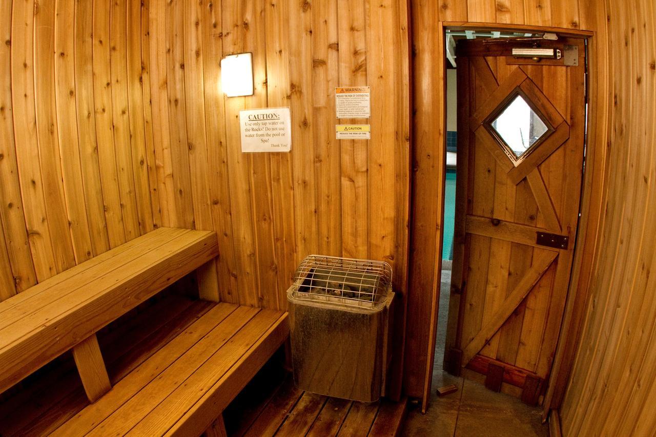 Chestnut Mountain Resort Галена Екстериор снимка